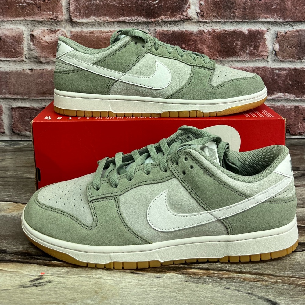Nike Dunk Low-Brand New